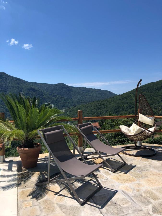 Agriturismo Casa Turchetti Comano  Экстерьер фото