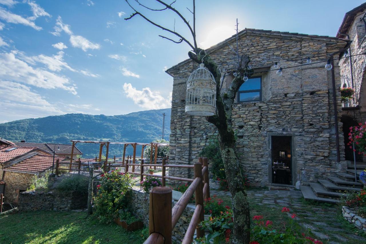 Agriturismo Casa Turchetti Comano  Экстерьер фото