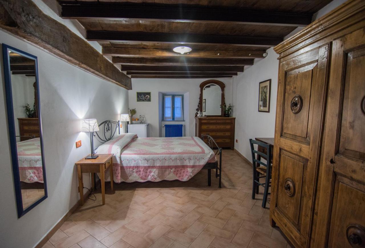 Agriturismo Casa Turchetti Comano  Экстерьер фото