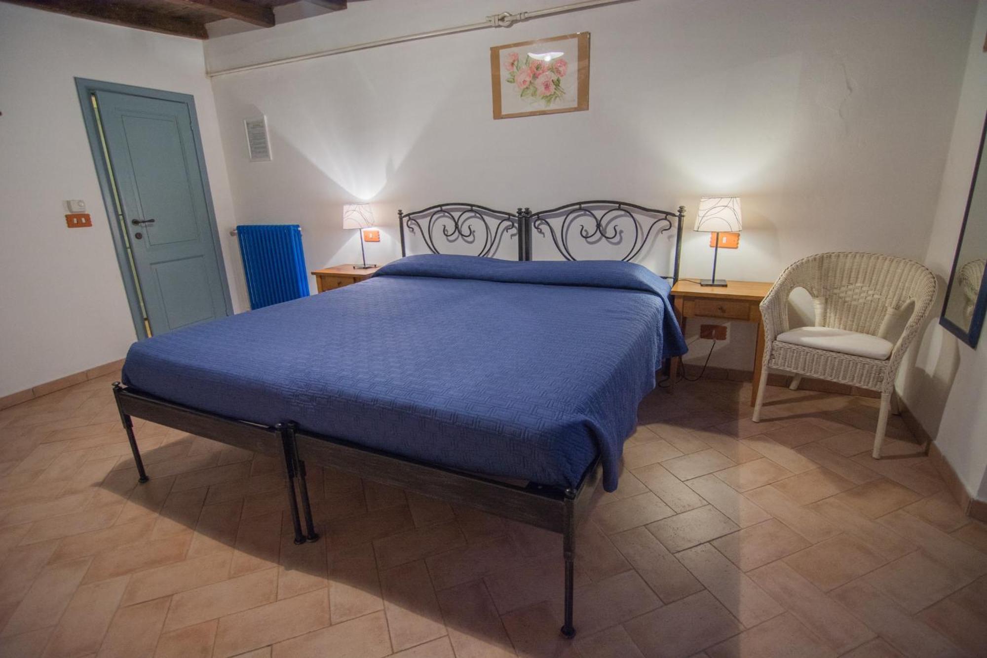 Agriturismo Casa Turchetti Comano  Экстерьер фото