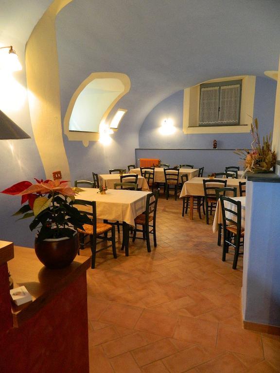 Agriturismo Casa Turchetti Comano  Экстерьер фото