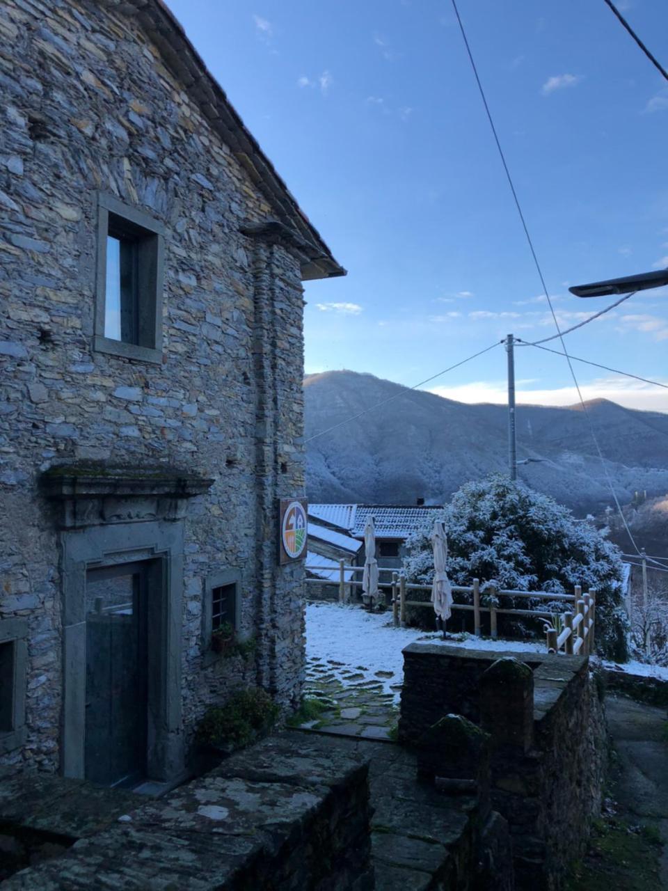 Agriturismo Casa Turchetti Comano  Экстерьер фото