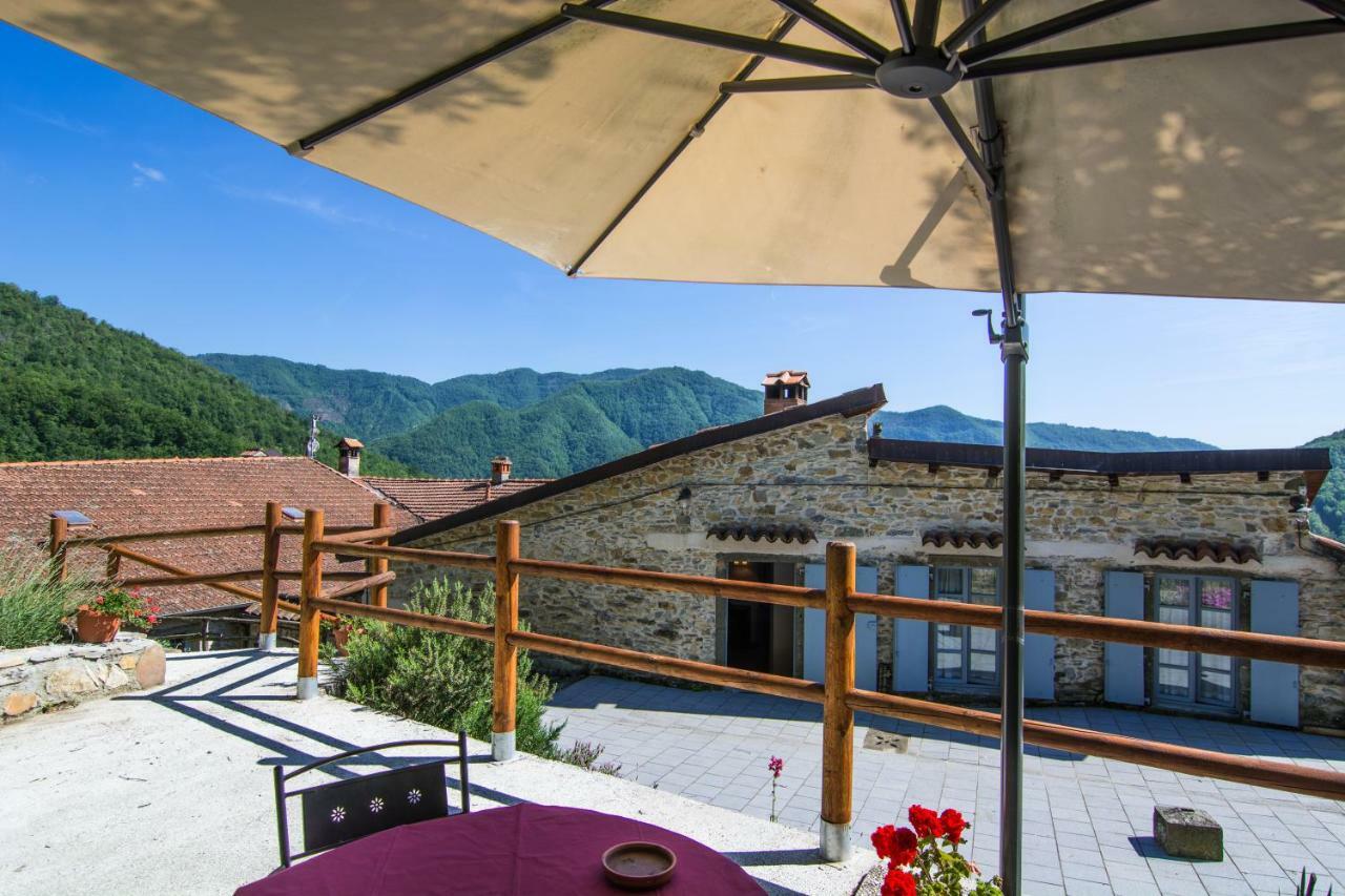 Agriturismo Casa Turchetti Comano  Экстерьер фото